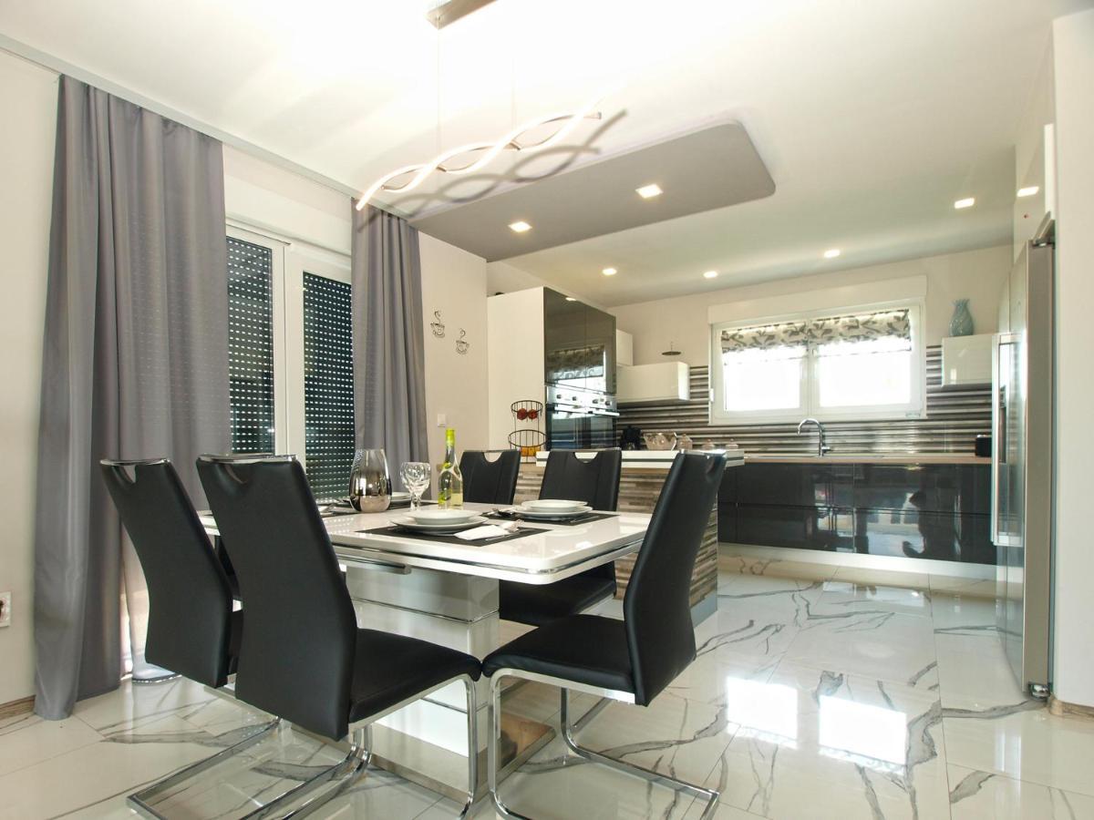 Villa Monteci 2052 Galizana Ngoại thất bức ảnh